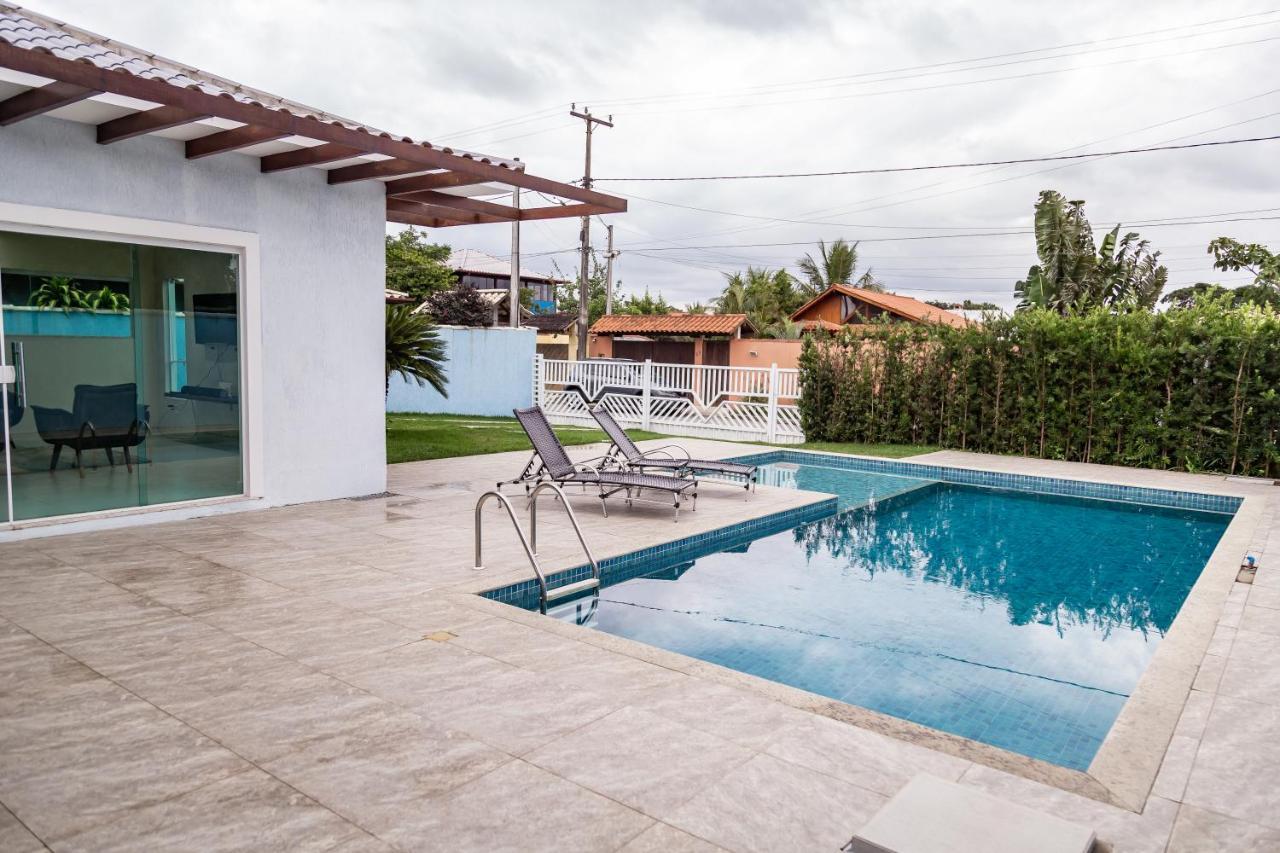Сasa de vacaciones Casa Com Piscina Armacao De