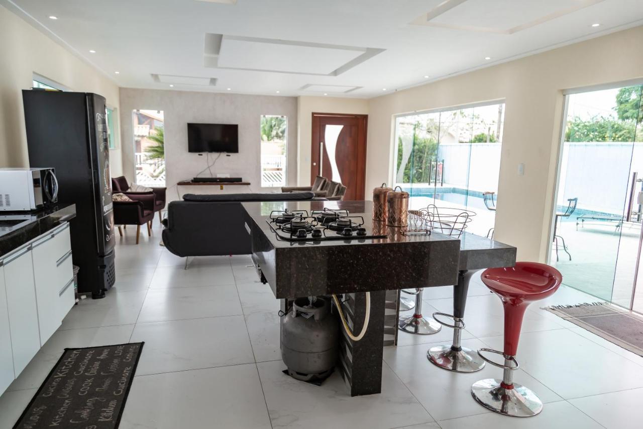 Casa Com Piscina Armacao De Holiday home