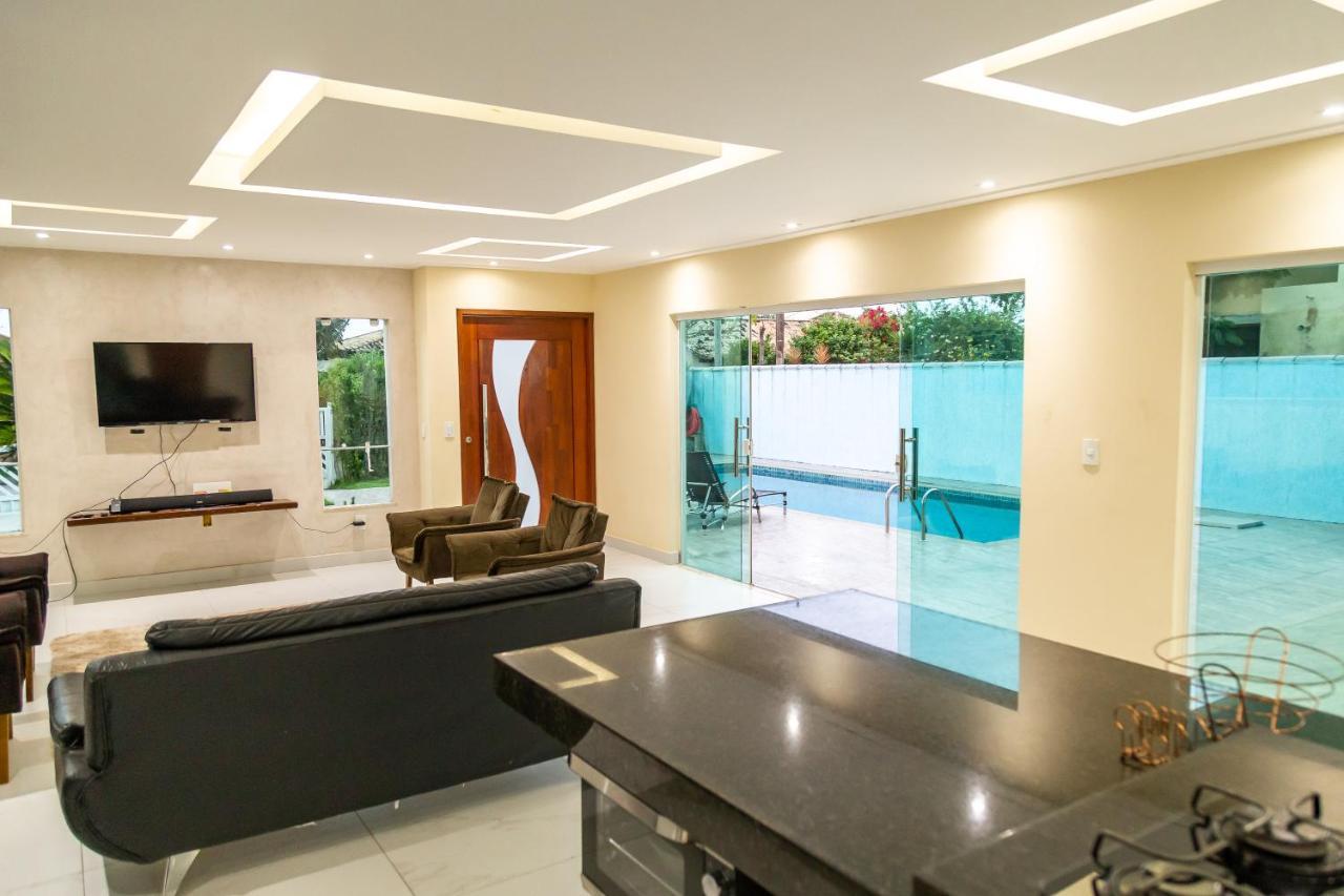 Casa Com Piscina Armacao De Holiday home *
